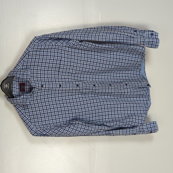UNTUCKit Soligo Button Front Shirt - Picture 1 of 13